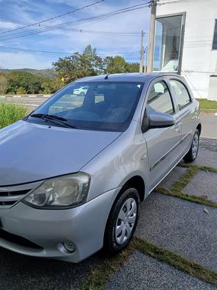 TOYOTA ETIOS 1.3 X 16V FLEX 4P MANUAL TOYOTA ETIOS 1.3 X 16V FLEX 4P MANUAL